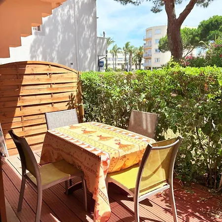 Apartment St Cyprien Rez De Jardin Ensoleille Proche