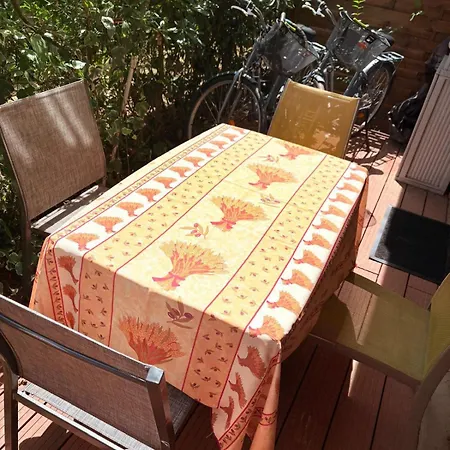 아파트 St Cyprien Rez De Jardin Ensoleille Proche 생시프리앙